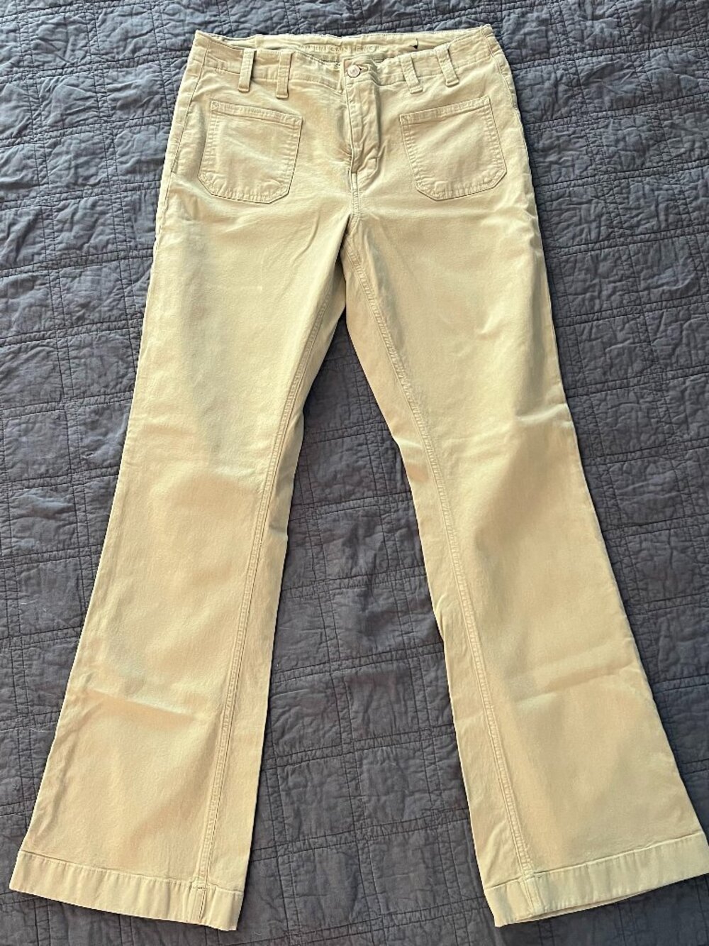 AE Stretch Mid-Rise Olive Classic Bootcut Pant - Size 10 Long